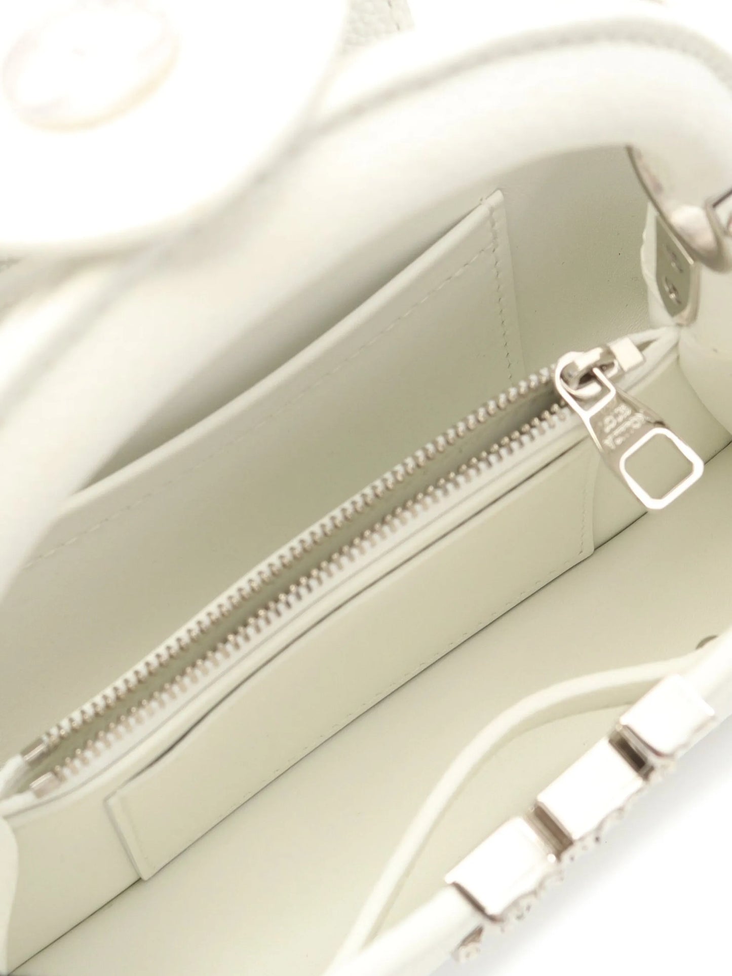Bags good new Warranty Super Excellent good condition bags. Quality goods